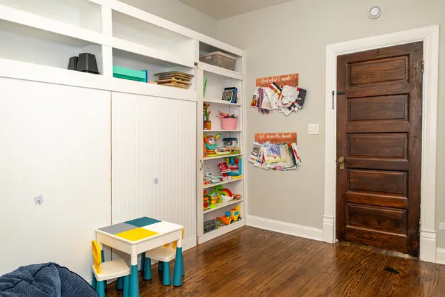 $437,500 | 371 South Madison Street, Oswego, IL 60543