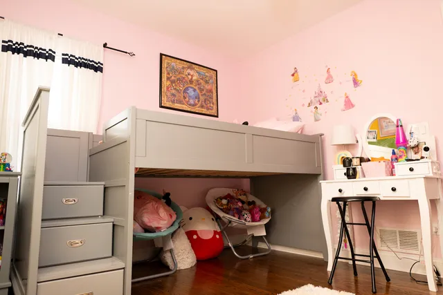 $437,500 | 371 South Madison Street, Oswego, IL 60543