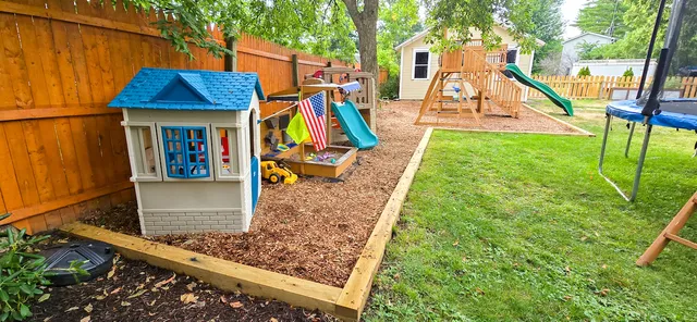 $437,500 | 371 South Madison Street, Oswego, IL 60543