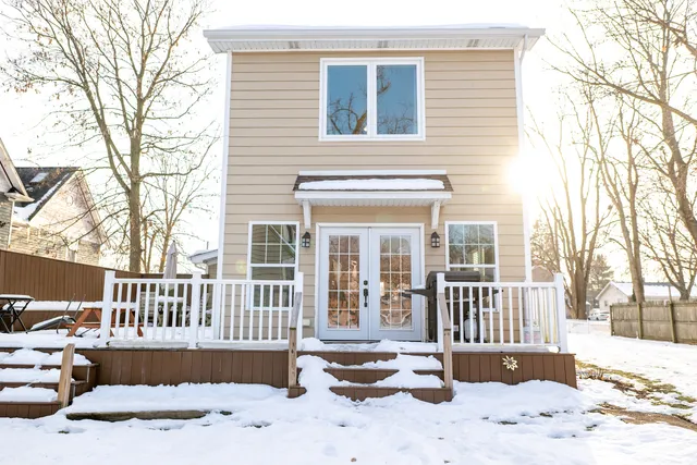 $437,500 | 371 South Madison Street, Oswego, IL 60543