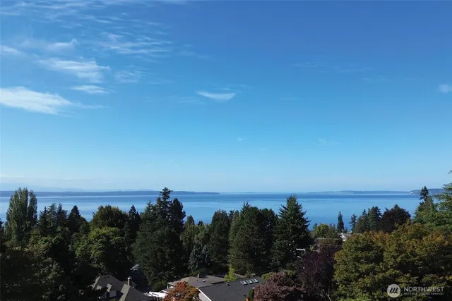 $895,000 | 192-xx Olympic View Drive, Edmonds, WA 98020