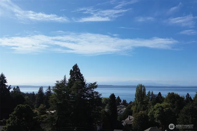 $895,000 | 192-xx Olympic View Drive, Edmonds, WA 98020