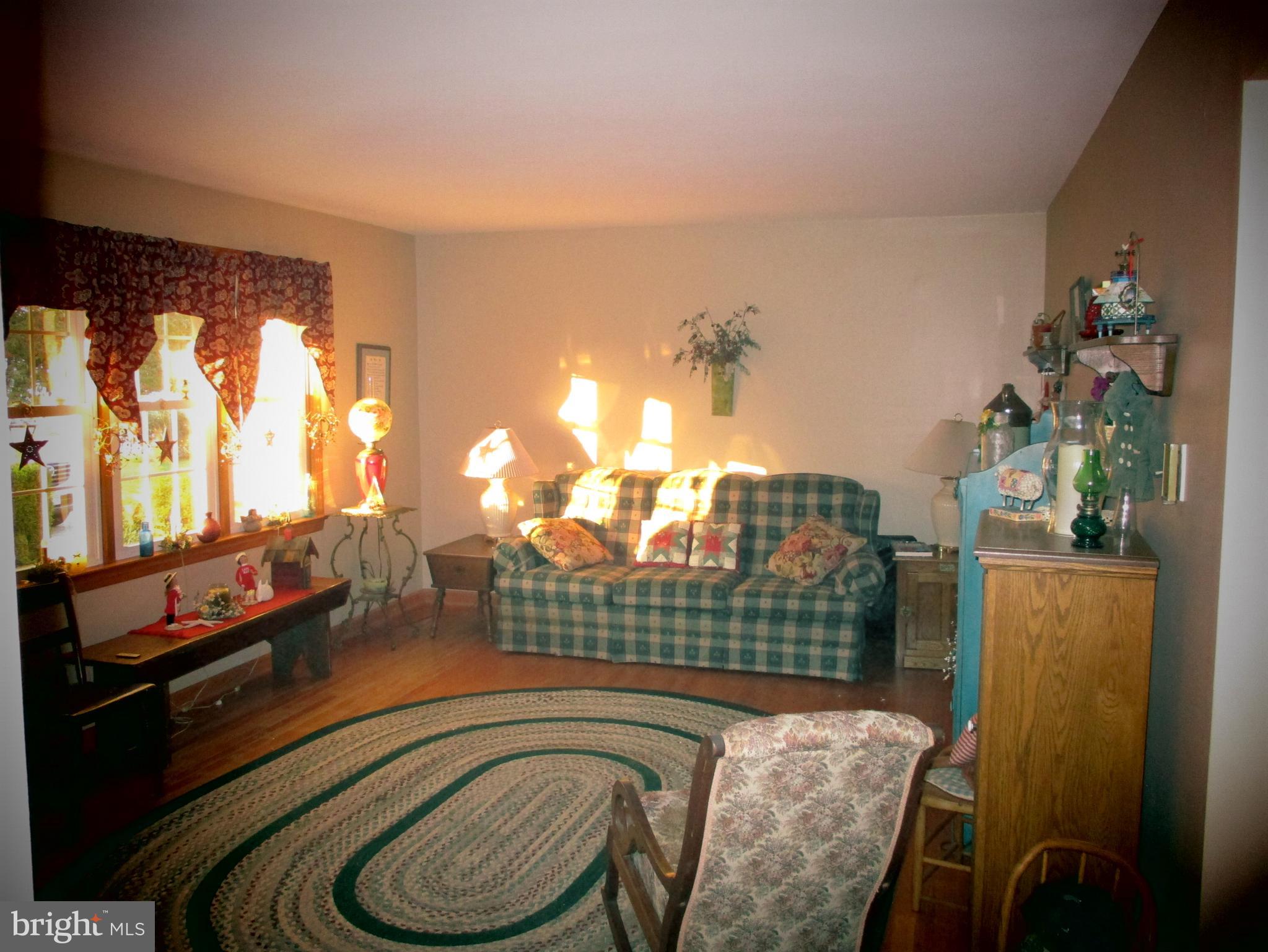 30 Quinton Hancocks Bridge Road Salem, NJ 08079 - Photo 7 of 25 Living room