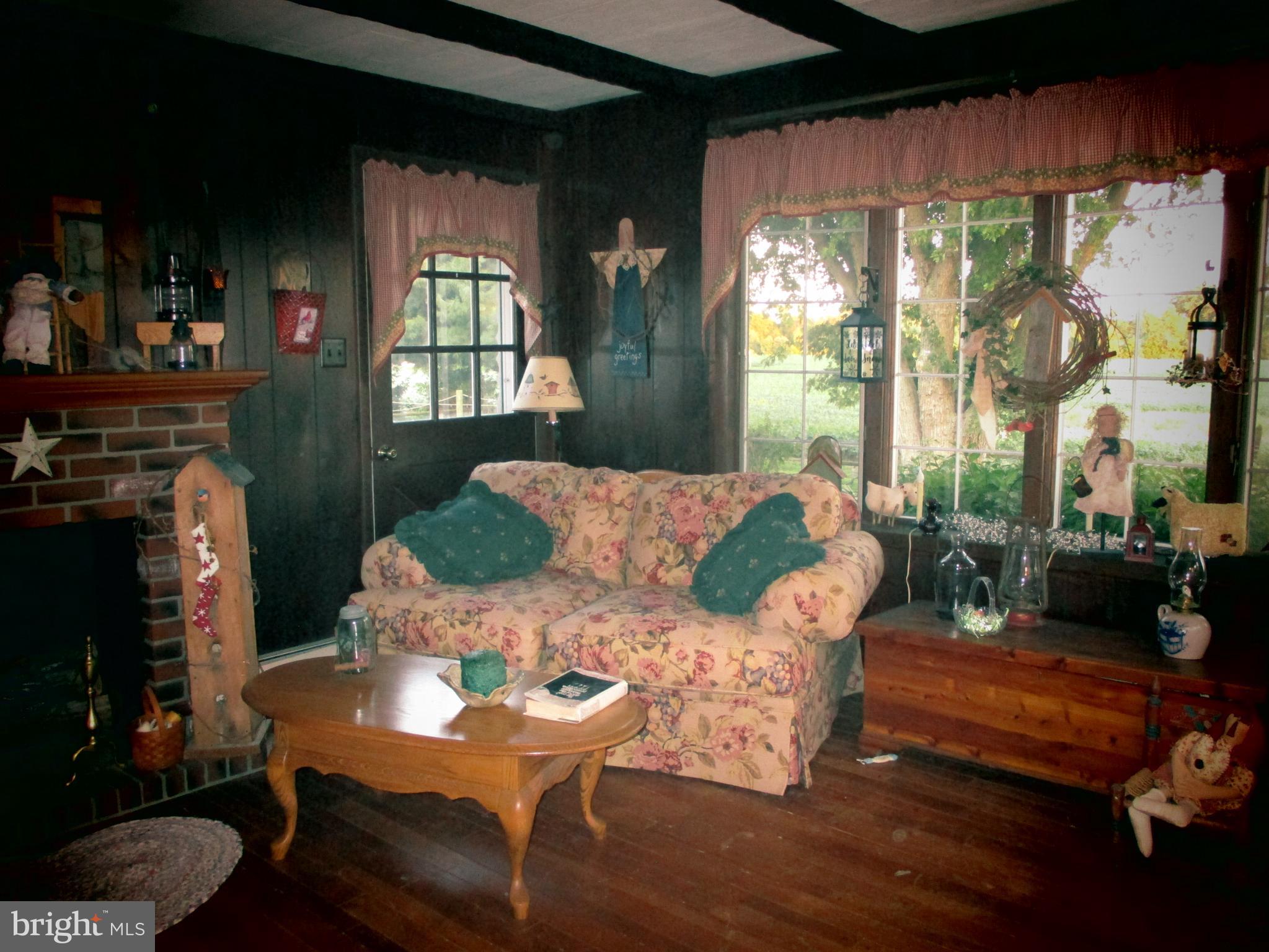 30 Quinton Hancocks Bridge Road Salem, NJ 08079 - Photo 9 of 25 Family room