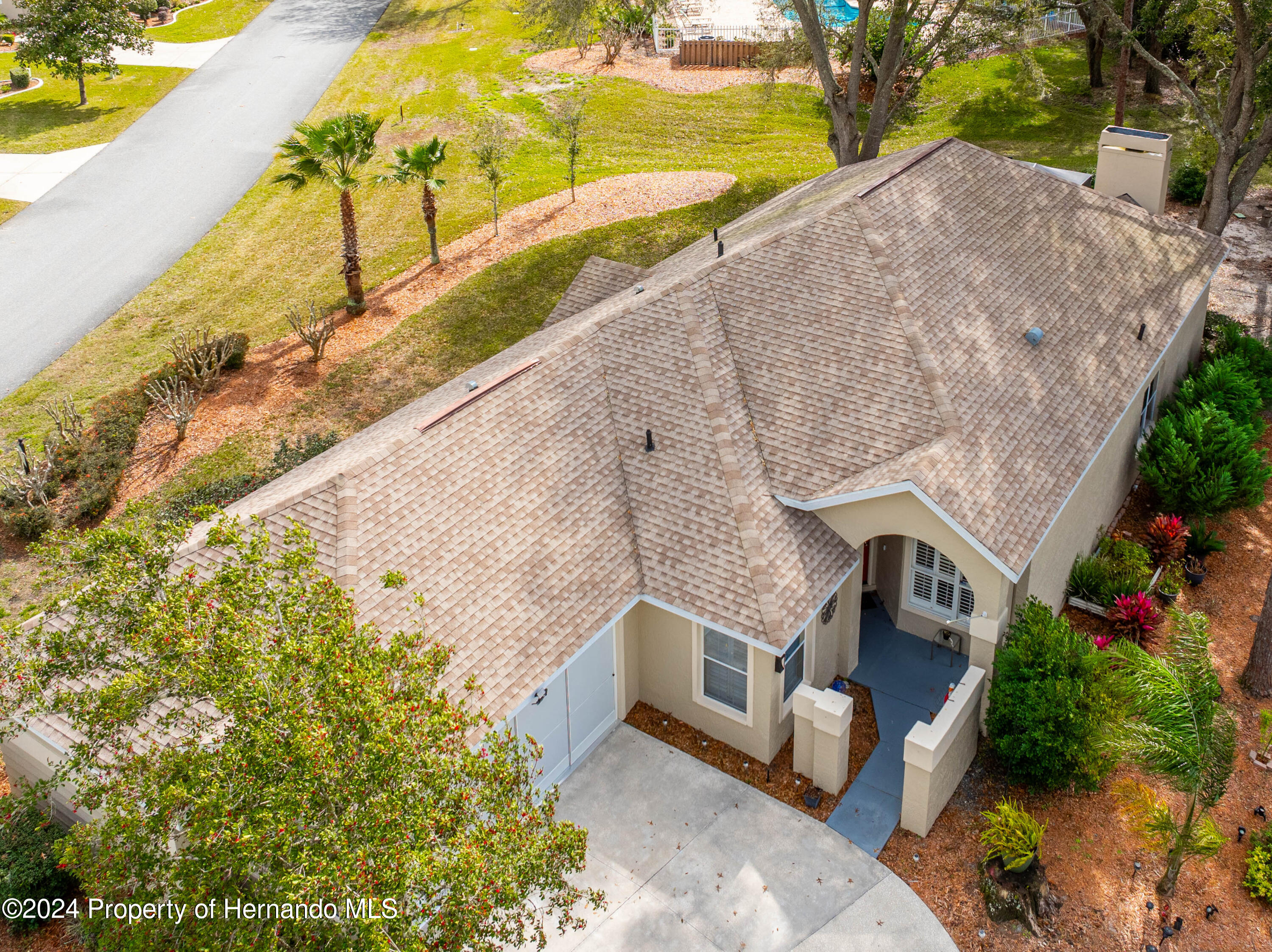 1 Byrsonima Loop Homosassa, FL 34446 - Photo 8 of 41 a aerial view of a house with a ocean view