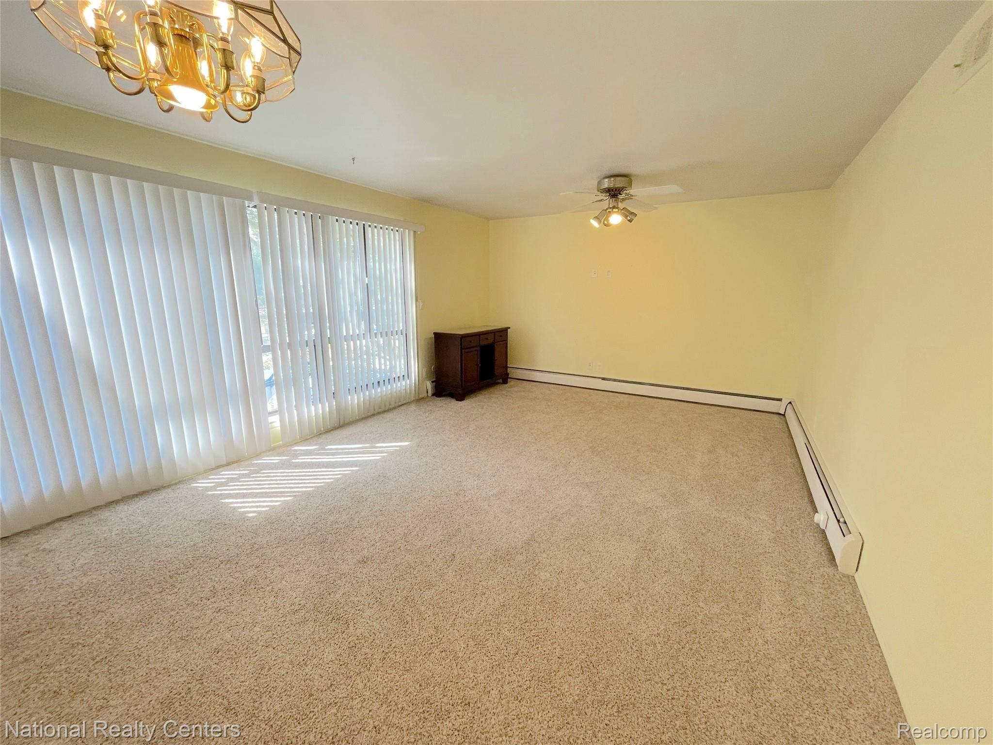 28422 Eight Mile Road, Unit B9 Farmington, MI 48336 - Photo 3 of 23 IMG_3777.jpg