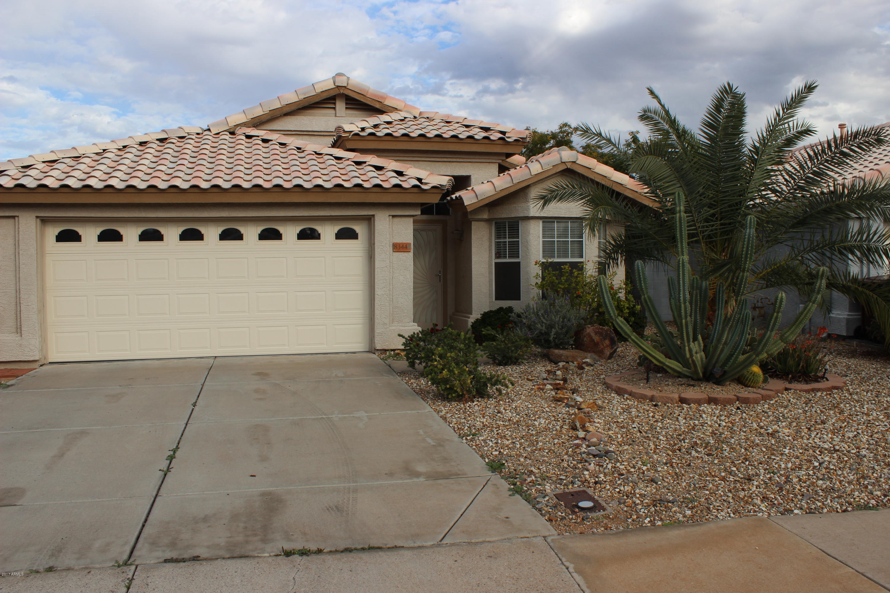 8344 West Bloomfield Road Peoria, AZ 85381 - Photo 1 of 22 Front