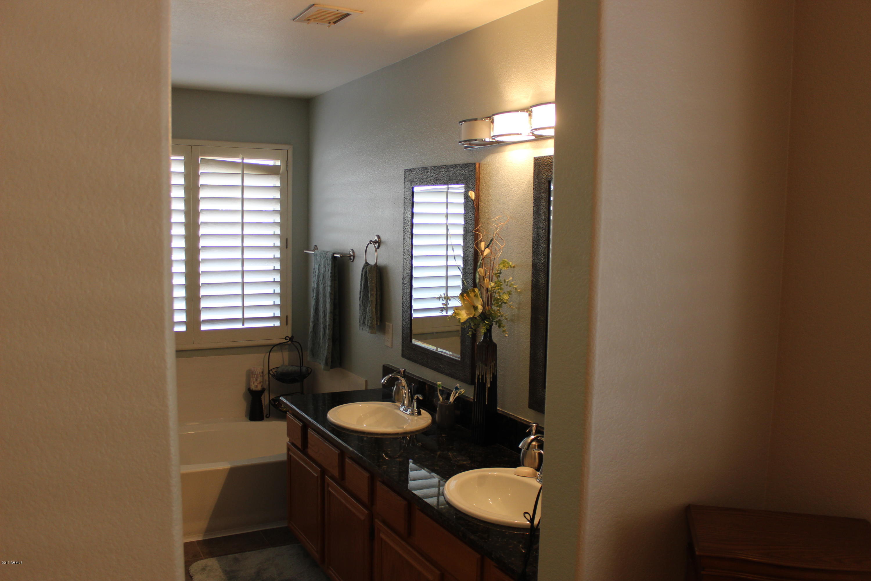 8344 West Bloomfield Road Peoria, AZ 85381 - Photo 13 of 22 MasterBath