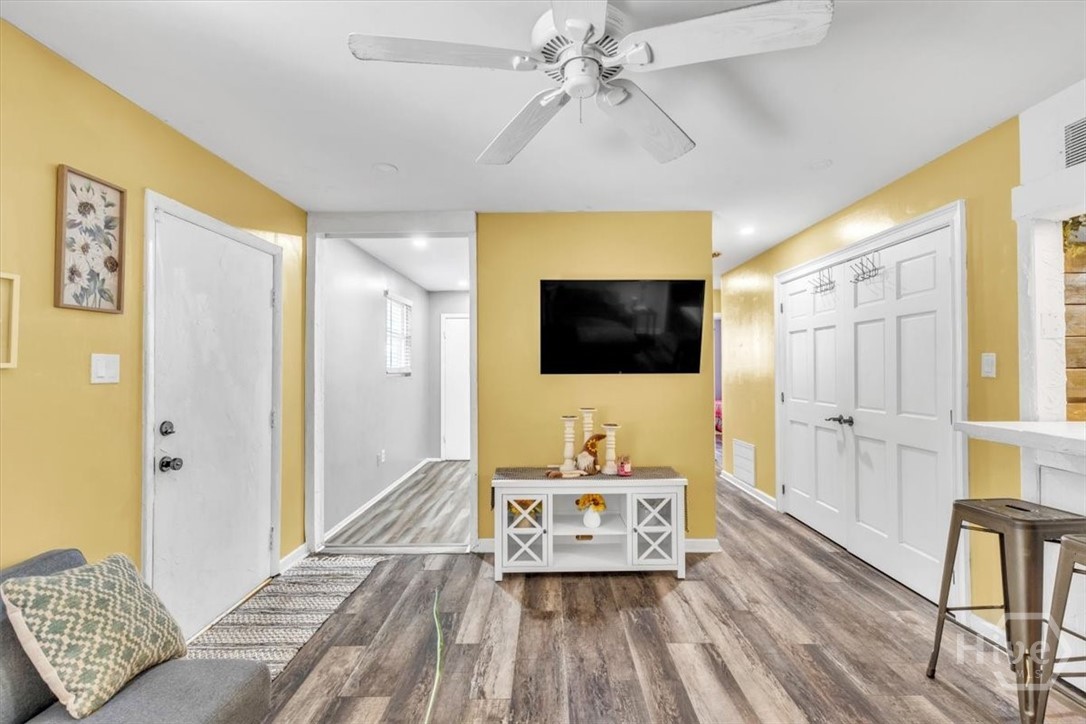 5904 Fairview Avenue Savannah, GA 31406 - Photo 14 of 29