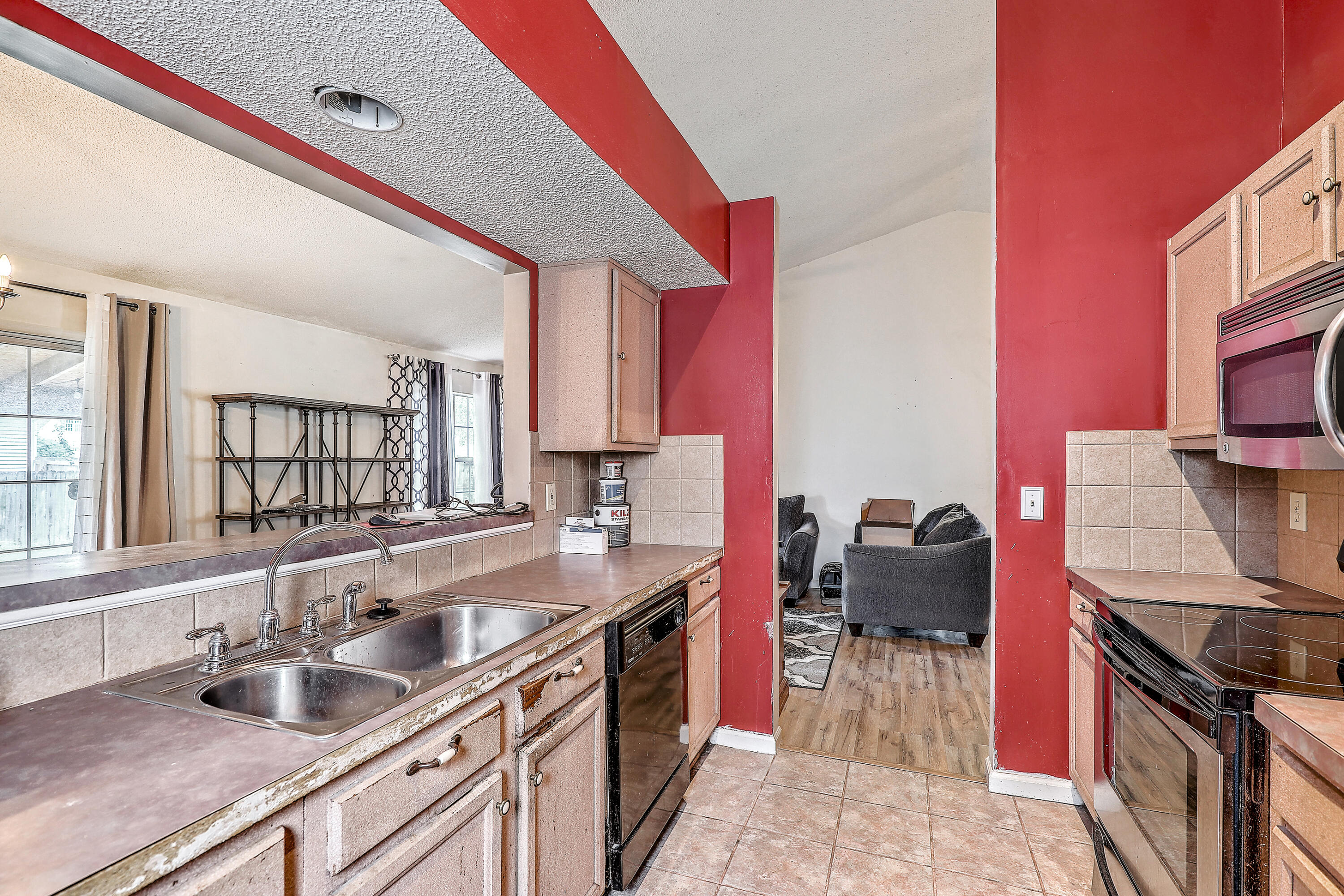 4410 Rice Mill Drive Charleston, SC 29420 - Photo 13 of 26 0W7A5620_1_2_3_4_5_6