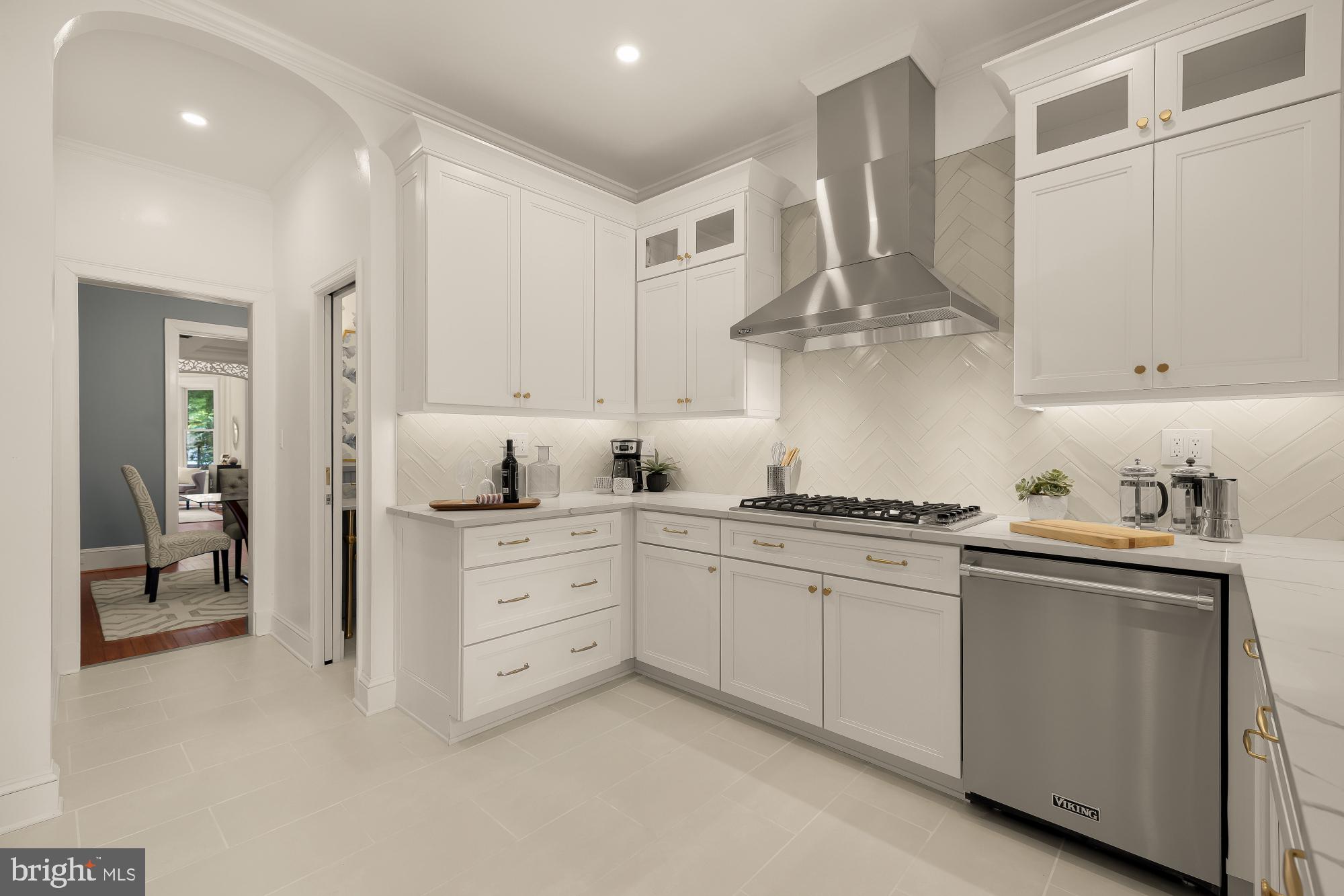 1737 Park Road Northwest Washington, DC 20010 - Photo 10 of 42