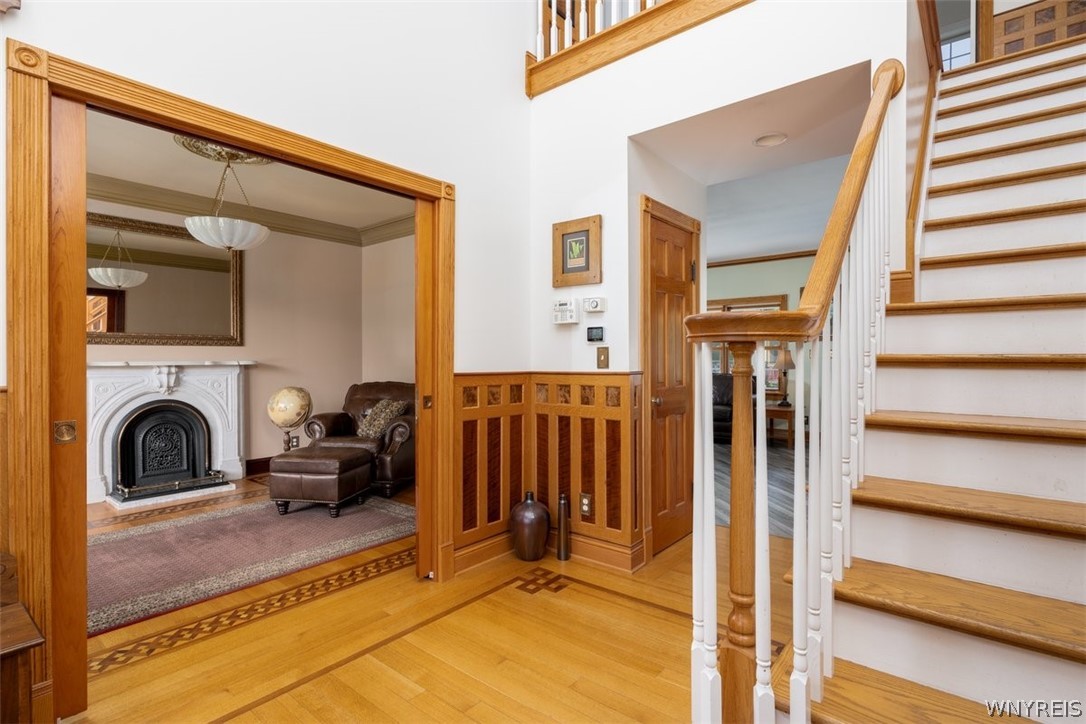 285 Cook Road East Aurora, NY 14052 - Photo 2 of 33 Entry