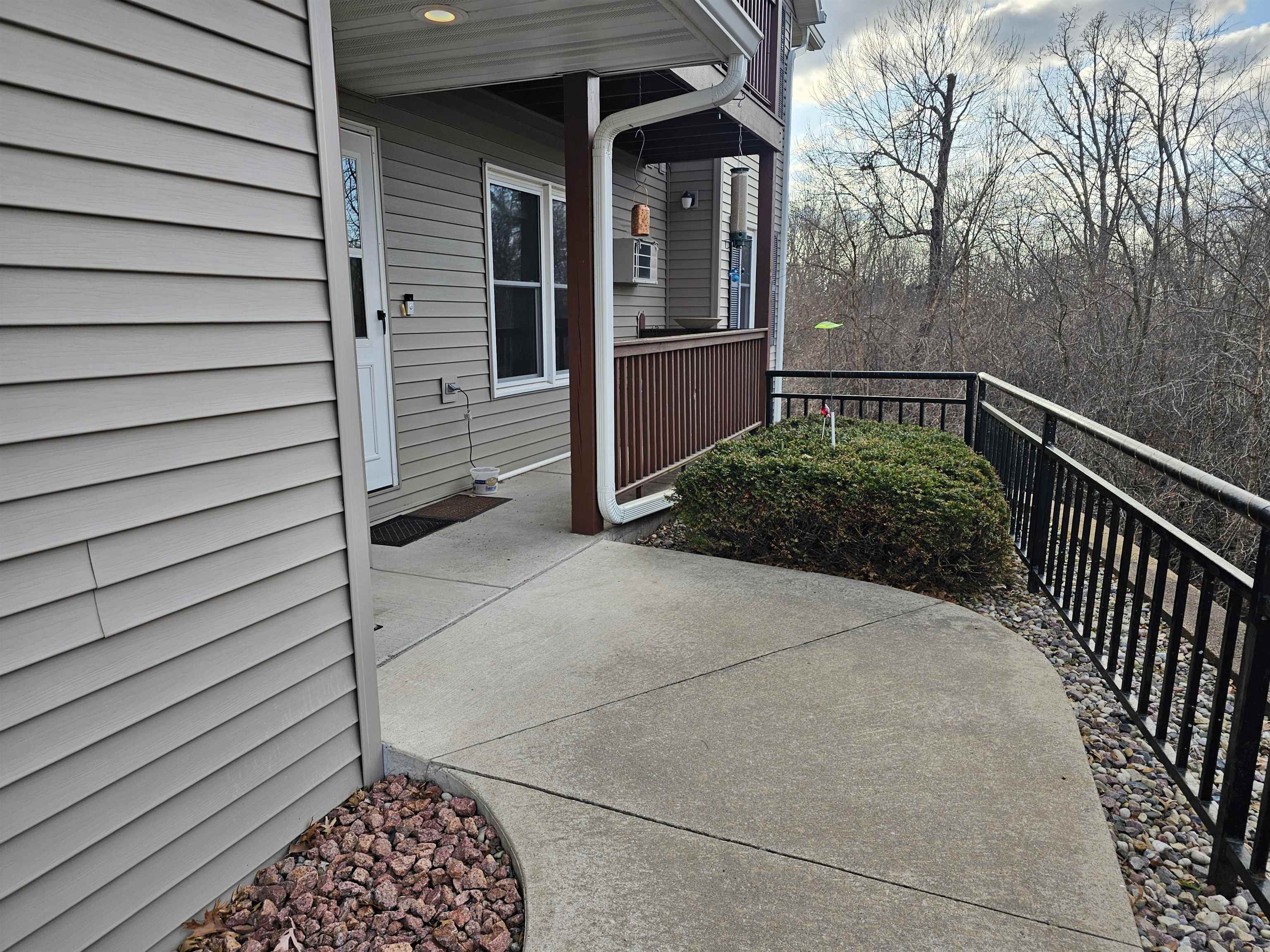 231 A Country Side Court Waupaca, WI 54981 - Photo 1 of 22