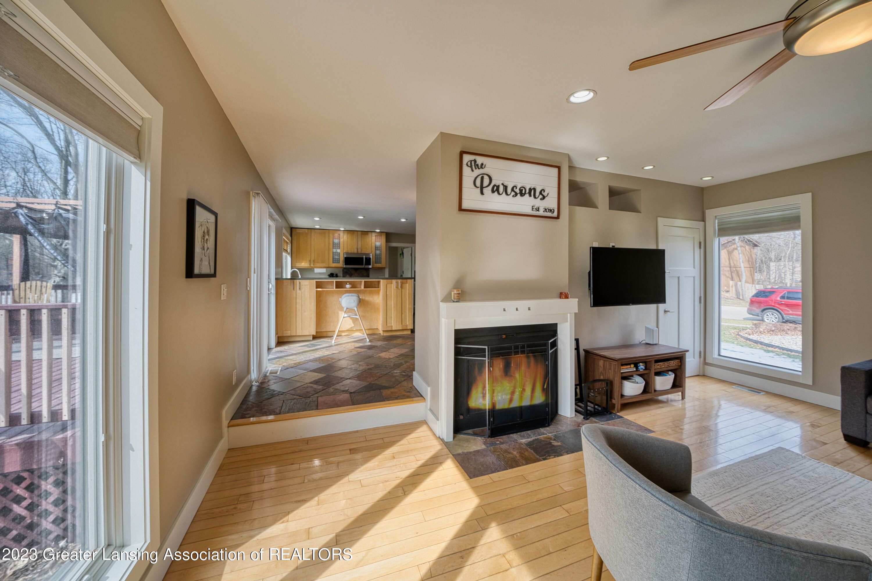 1175 Buckingham Road Haslett, MI 48840 - Photo 15 of 58 Living Room