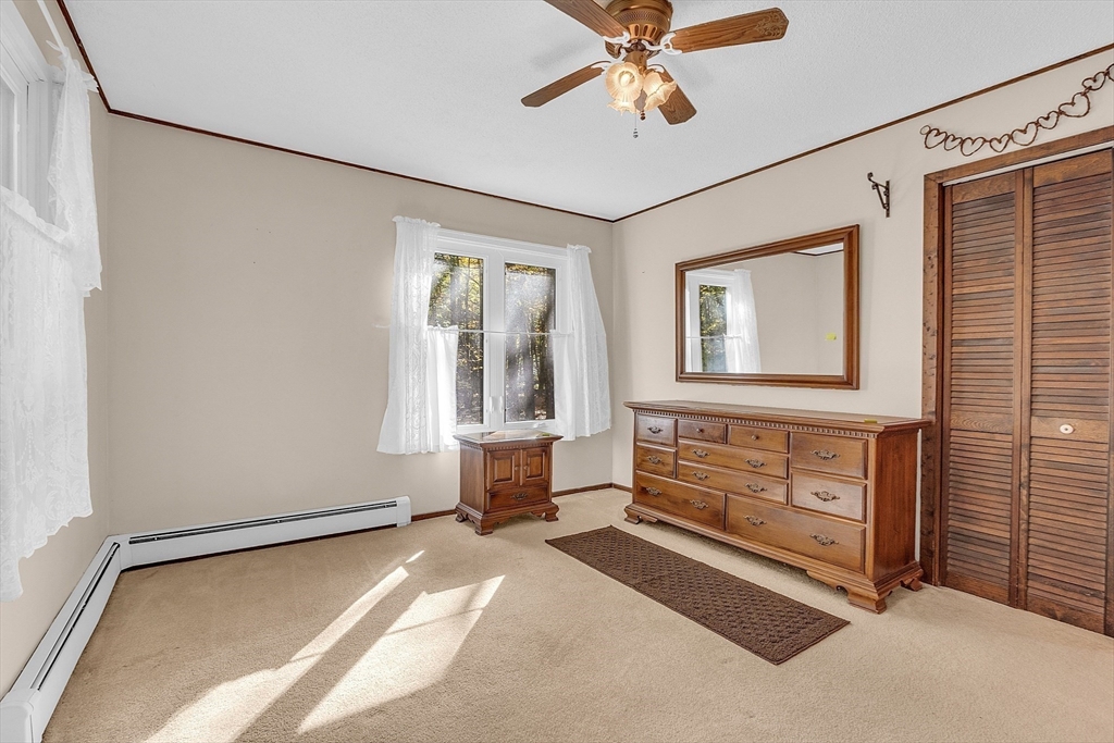 133 Murray Road Gardner, MA 01440 - Photo 14 of 31 Gallery Image 14