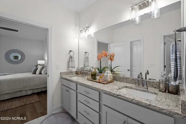 $277,500 | 2020 Dartford Drive, Unit B, Greenville, NC 27834