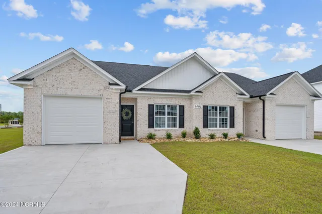 $277,500 | 2020 Dartford Drive, Unit B, Greenville, NC 27834