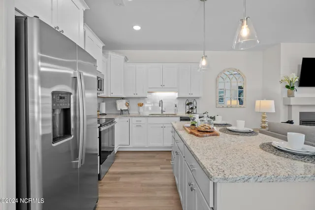 $277,500 | 2020 Dartford Drive, Unit B, Greenville, NC 27834