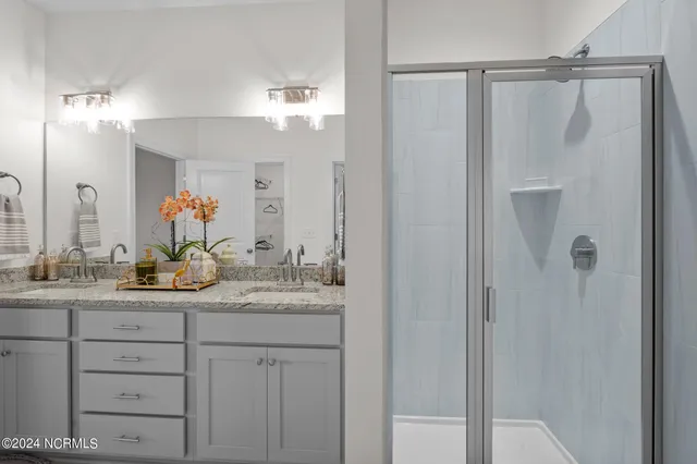 $277,500 | 2020 Dartford Drive, Unit B, Greenville, NC 27834