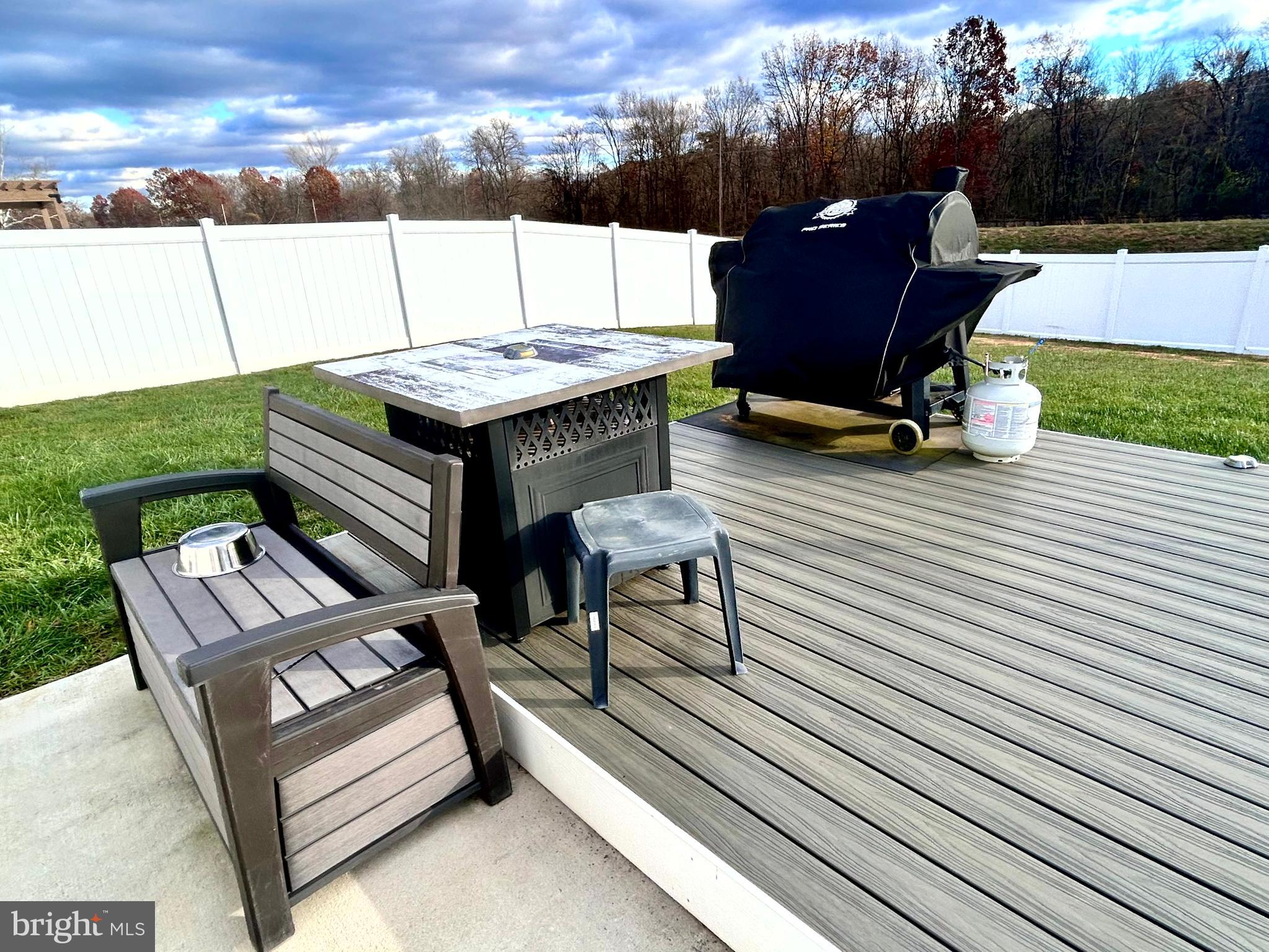 90 Rappahannock Run Falling Waters, WV 25419 - Photo 34 of 47 a view of a terrace with furniture