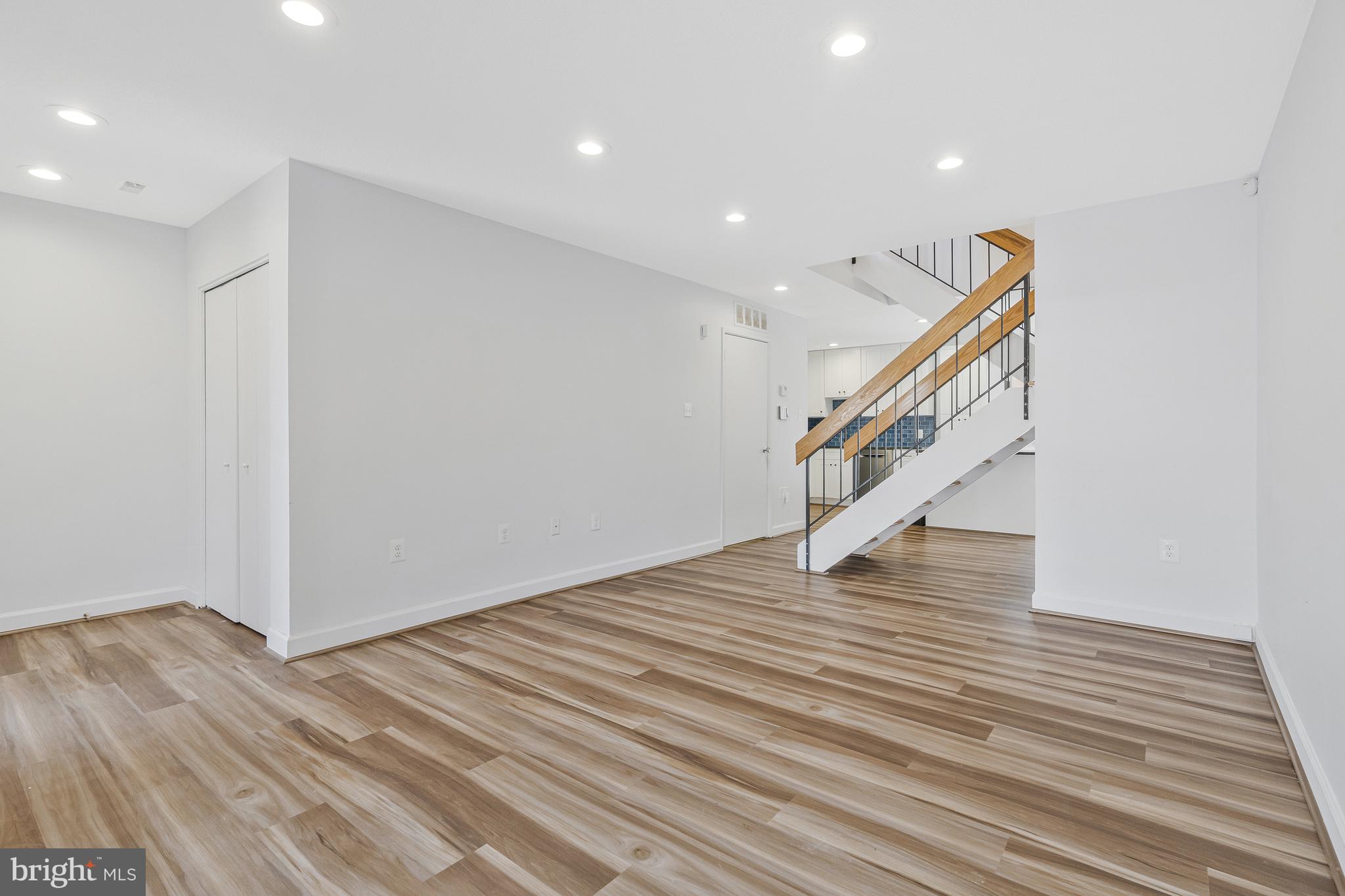 1353 Northgate Square Reston, VA 20190 - Photo 4 of 26 Open main level with updated flooring