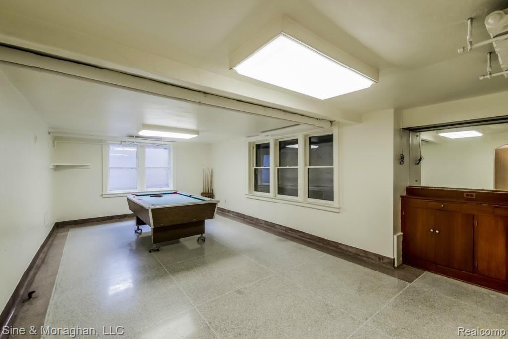1035 Bishop Road Grosse Pointe, MI 48230 - Photo 42 of 62 042-Game_Room-1944656-medium.jpg