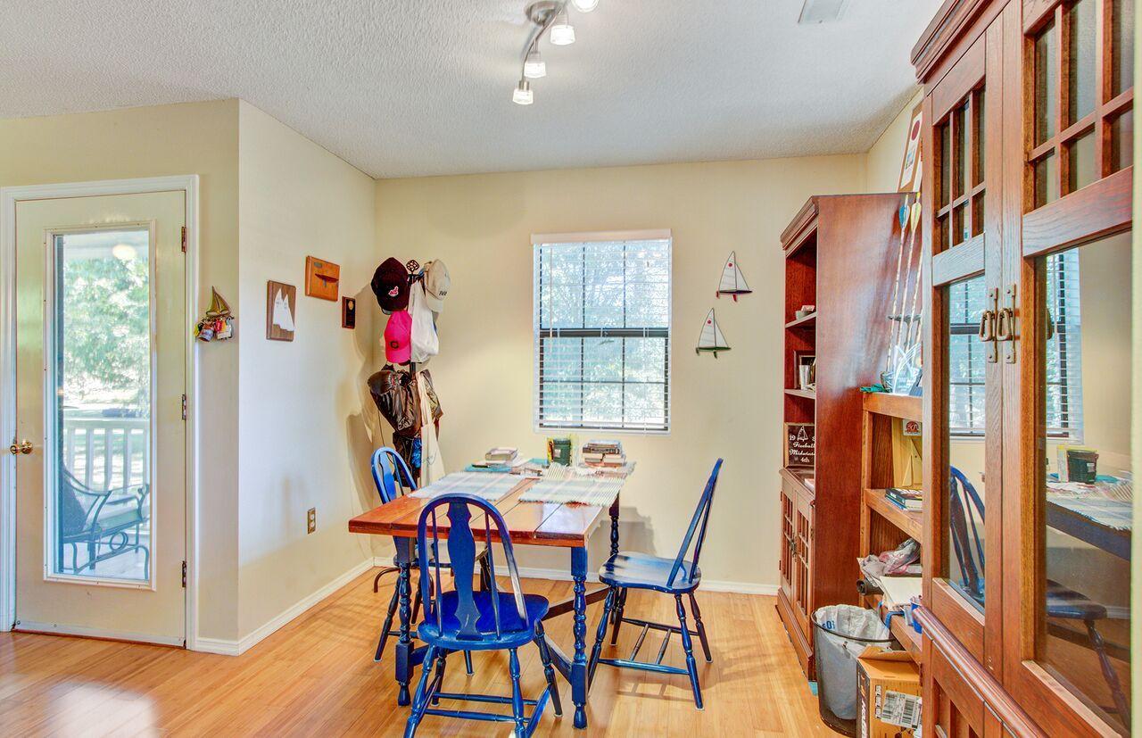 7306 Commodore Road Hollywood, SC 29449 - Photo 8 of 25 ed2R4AQ4