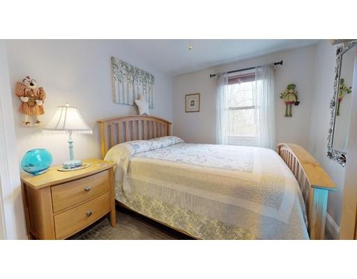 156 Hubbardston Road Templeton, MA 01468 - Photo 21 of 28