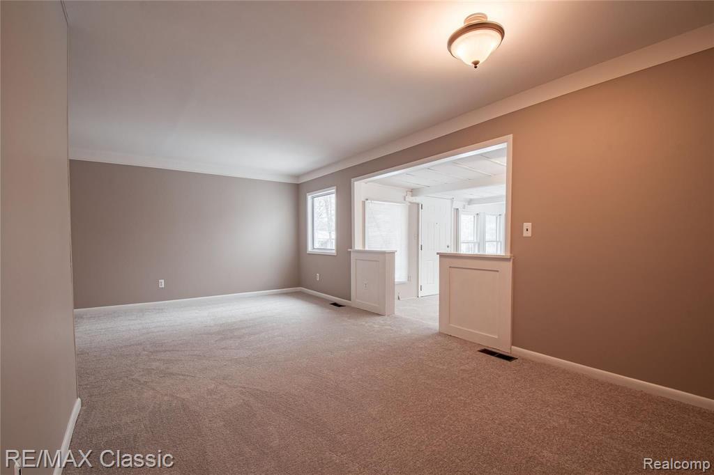 22734 Chestnut Tree Novi, MI 48375 - Photo 7 of 30