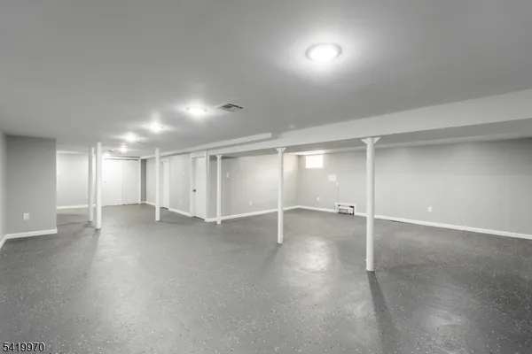 $3,800 | 3 Mt Vernon Avenue, West Orange, NJ 07052