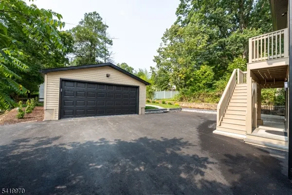 $3,800 | 3 Mt Vernon Avenue, West Orange, NJ 07052