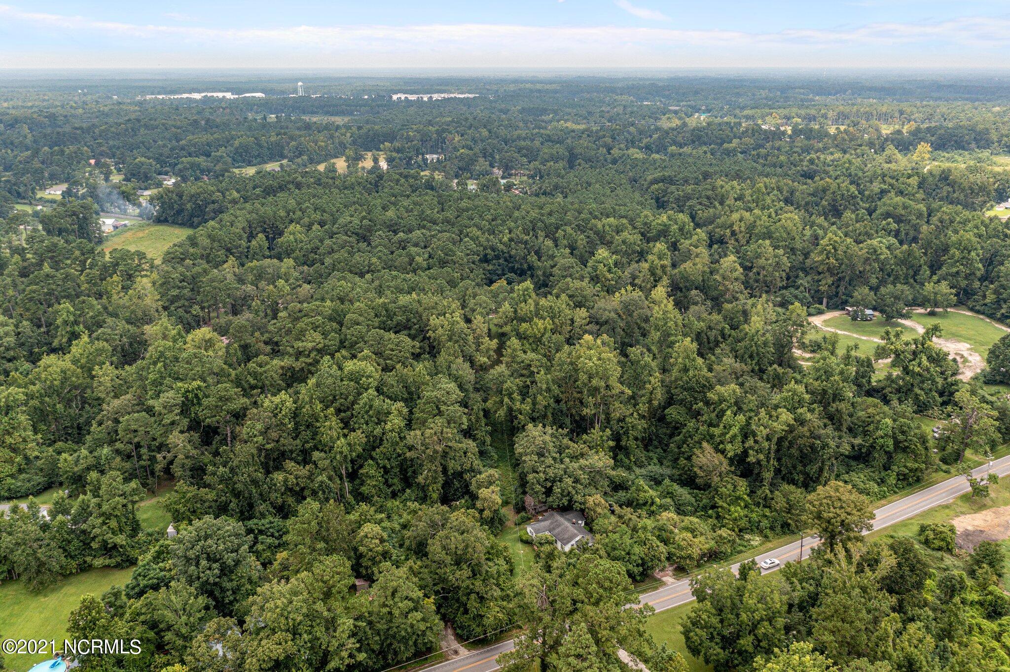 2501 Oakley Road Castle Hayne, NC 28429 - Photo 3 of 9 web_DJI_0677 (2)