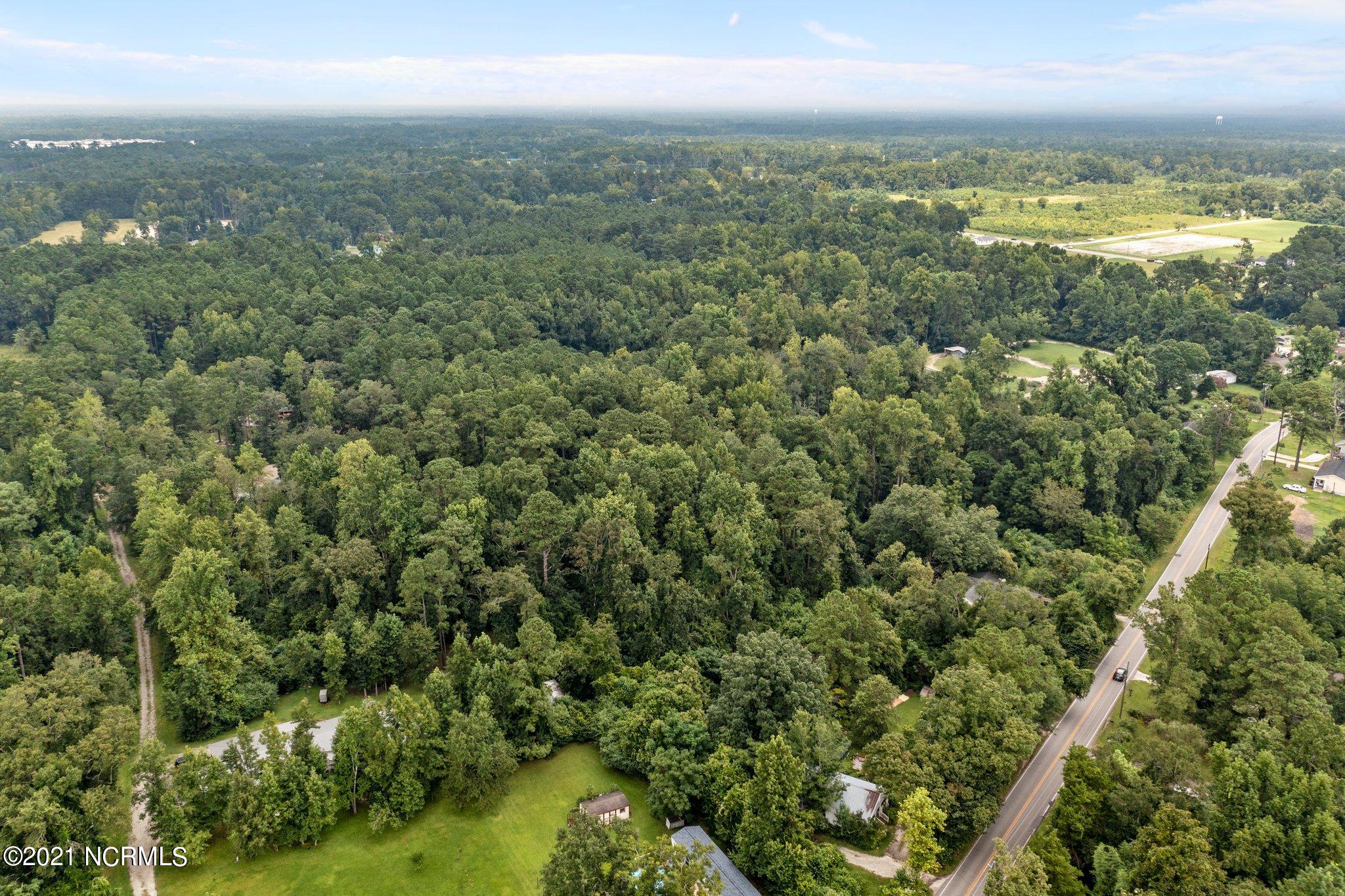 2501 Oakley Road Castle Hayne, NC 28429 - Photo 5 of 9 web_DJI_0679 (1)