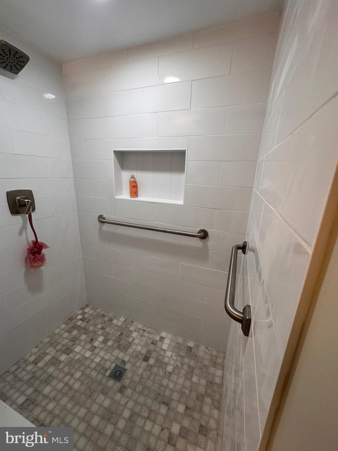 6143 Roxbury Avenue Springfield, VA 22152 - Photo 24 of 25