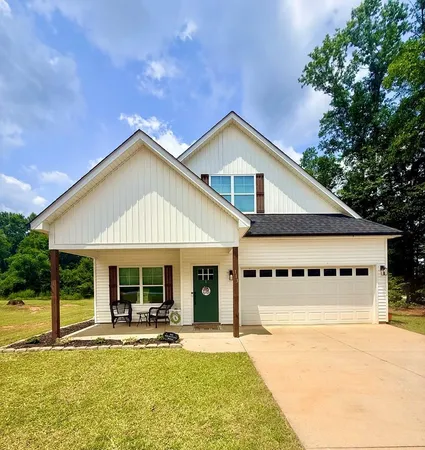 $275,000 | 113 Kelli Drive, Greenwood, SC 29649