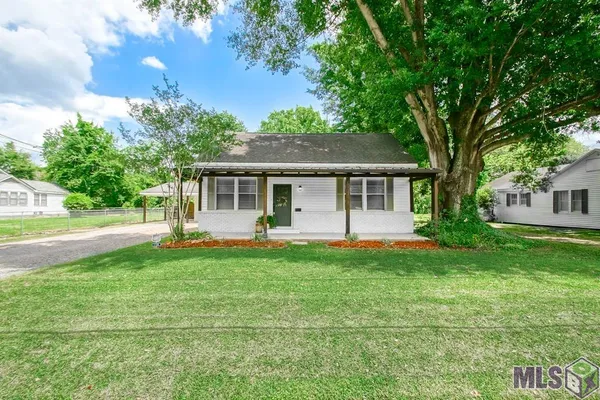 $1,600 | 110 St Jude Street, New Roads, LA 70760