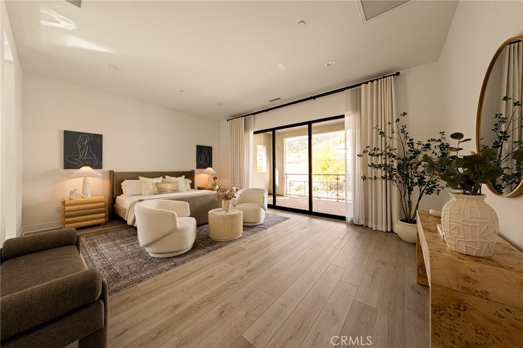 20601 Overlook Court Porter Ranch, CA 91326 - Photo 16 of 36 Gallery Image 16