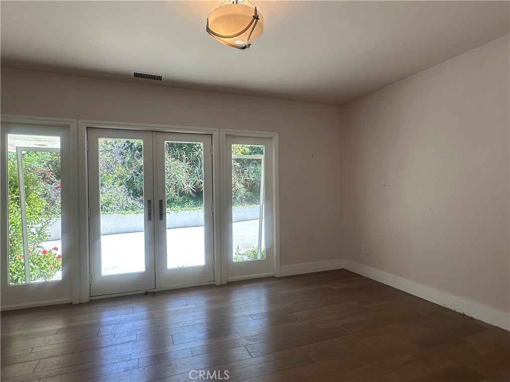 60 Crest Road East Palos Verdes Peninsula, CA 90274 - Photo 13 of 23 Bedroom