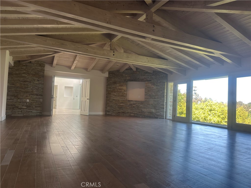 60 Crest Road East Palos Verdes Peninsula, CA 90274 - Photo 16 of 23 Master bedroom