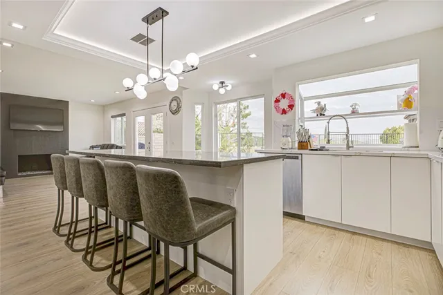 $999,999 | 28030 Kenton Lane, Saugus, CA 91350