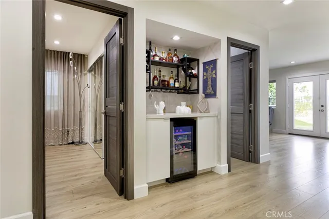 $999,999 | 28030 Kenton Lane, Saugus, CA 91350