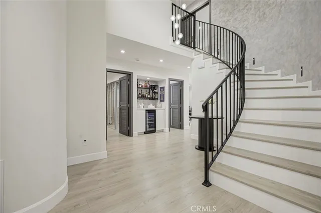 $999,999 | 28030 Kenton Lane, Saugus, CA 91350