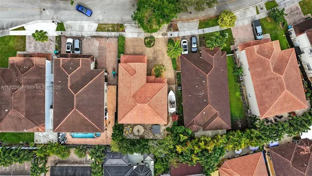 $995,000 | 15144 Southwest 20th Street, Miami, FL 33185