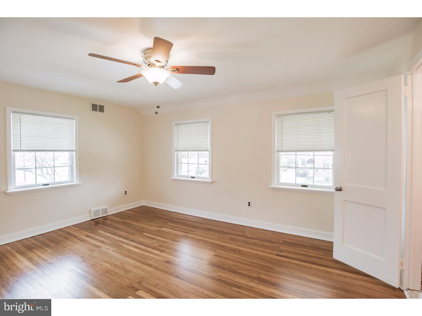 407 East Rodgers Street Ridley Park, PA 19078 - Photo 15 of 25 Master Bedroom
