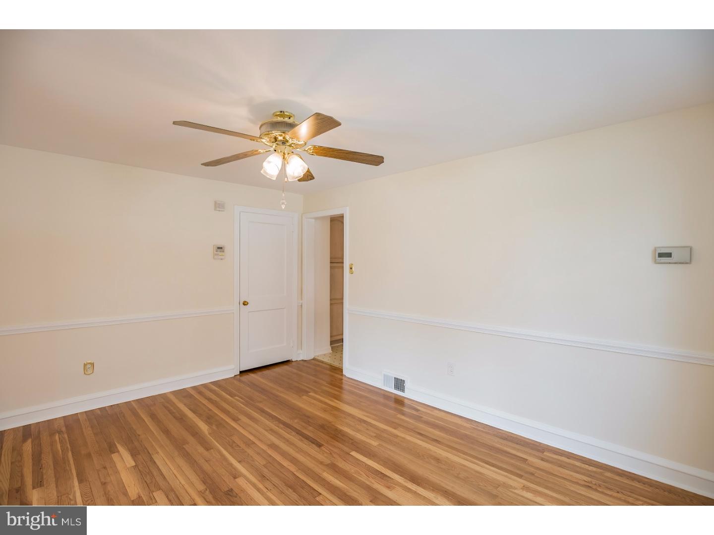 407 East Rodgers Street Ridley Park, PA 19078 - Photo 5 of 25 Dining Room