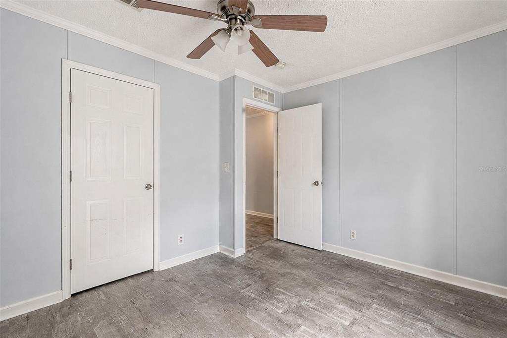 35201 Forest Lake Road Leesburg, FL 34788 - Photo 32 of 37