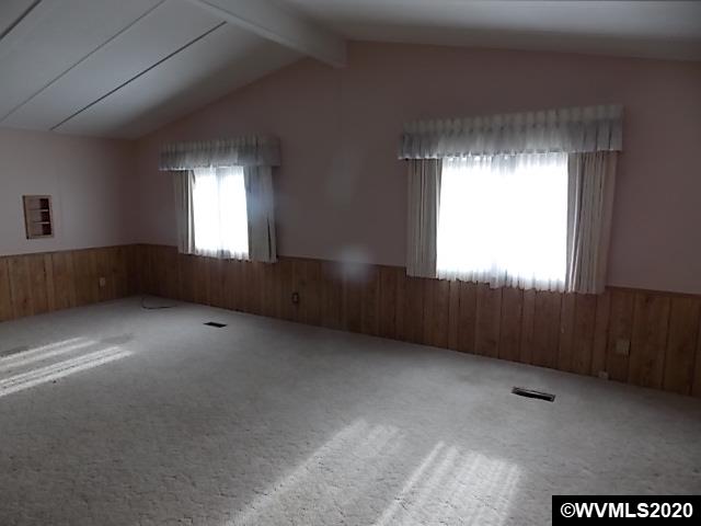 5422 Portland Road Northeast, Unit 136 Salem, OR 97305 - Photo 7 of 16
