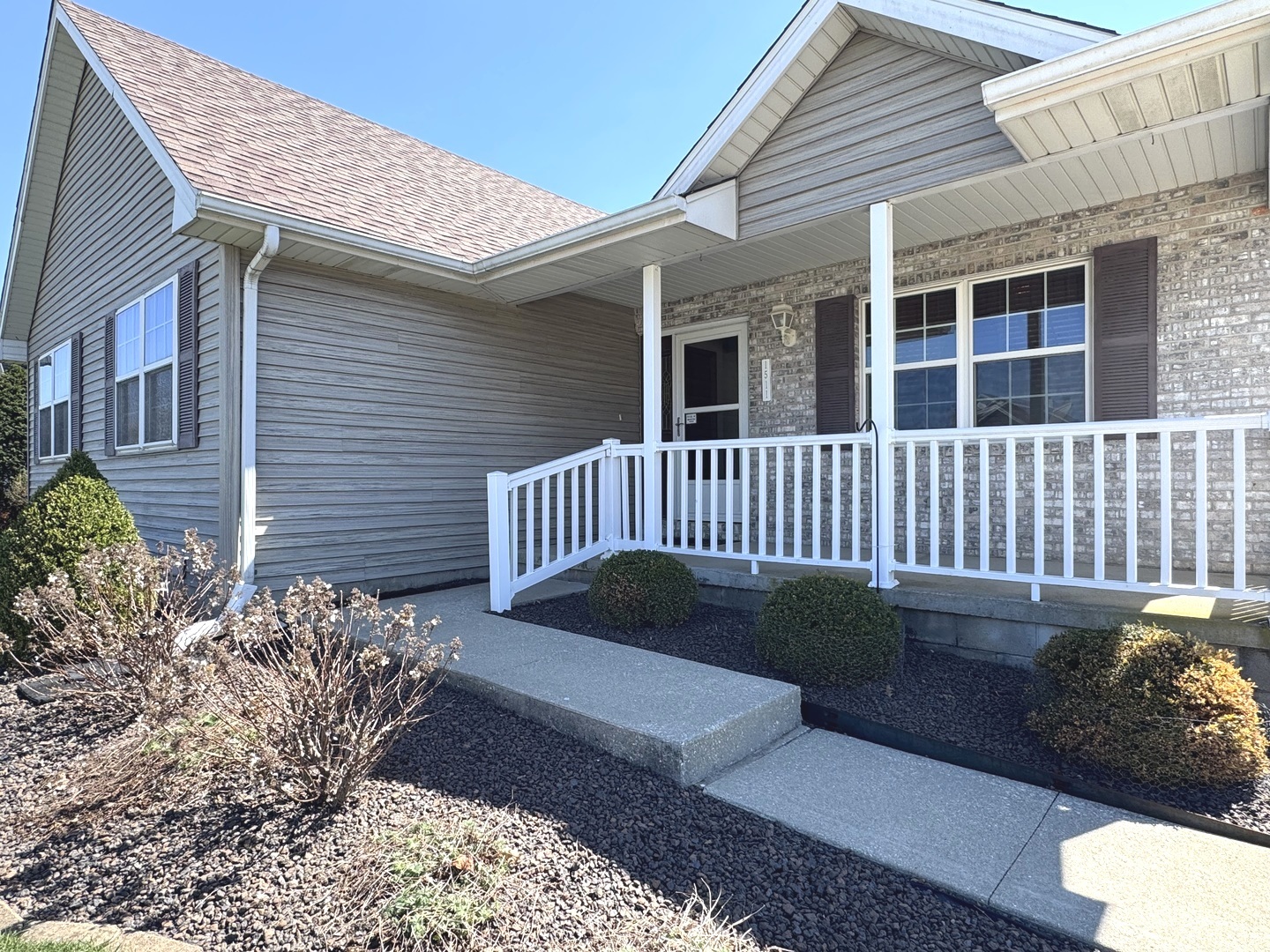 1511 Lady Brunetta Road Bourbonnais, IL 60914 - Photo 2 of 31