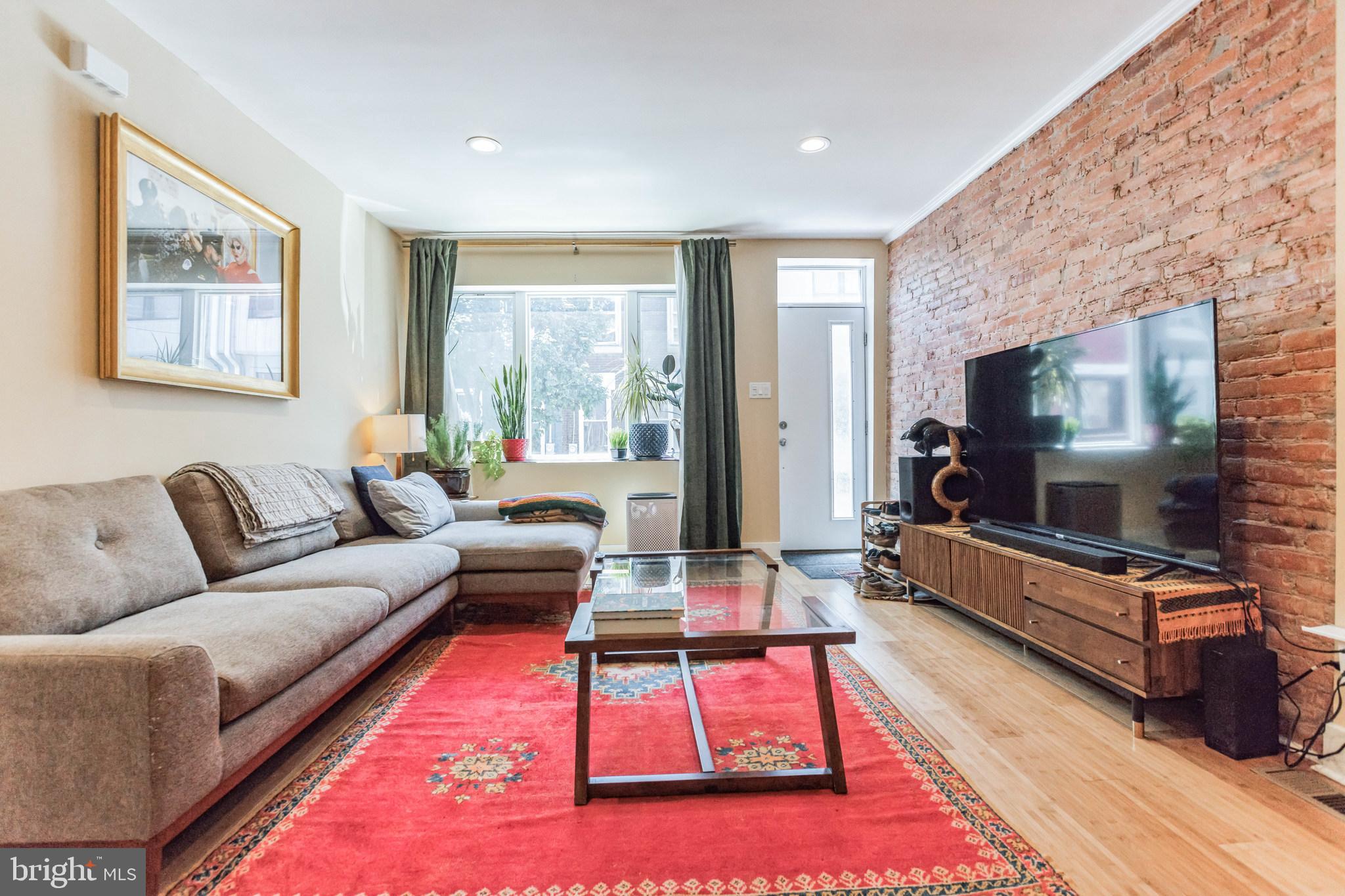 2035 Mountain Street Philadelphia, PA 19145 - Photo 8 of 30
