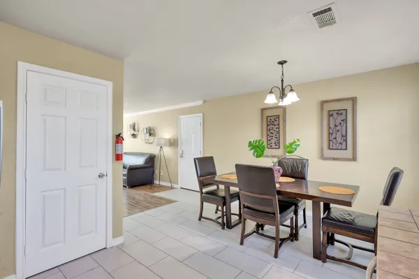 $750 | 125 Pine Street, Prairie View, TX 77445